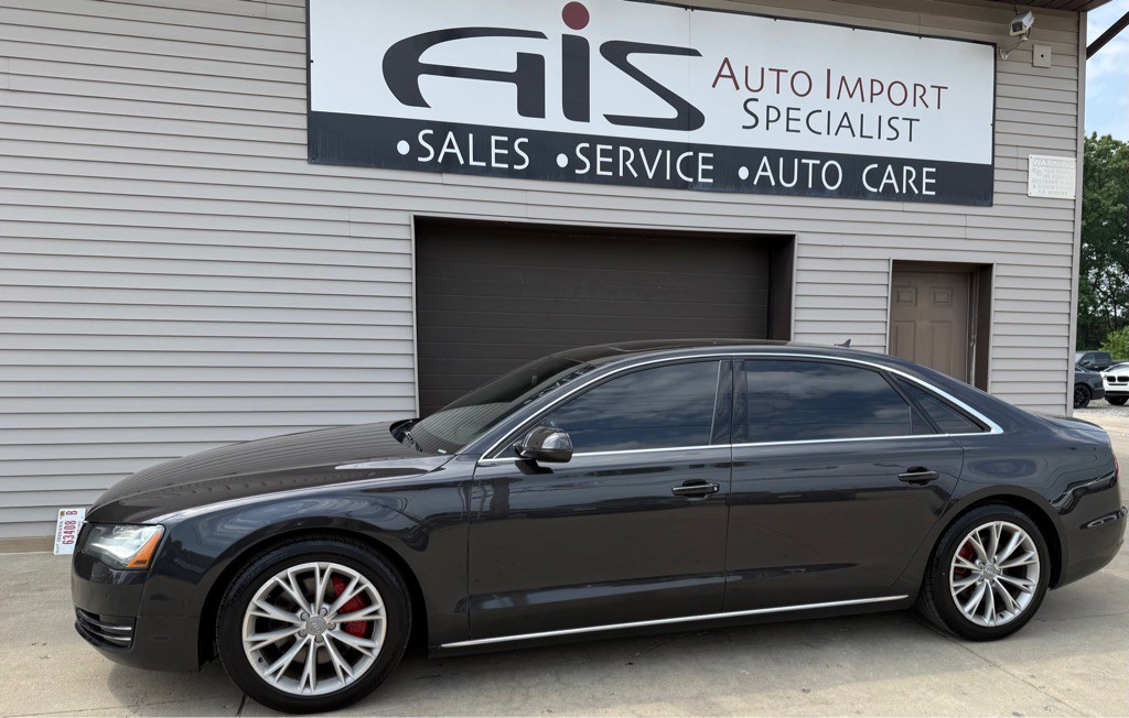 2013 Audi A8 Image 18