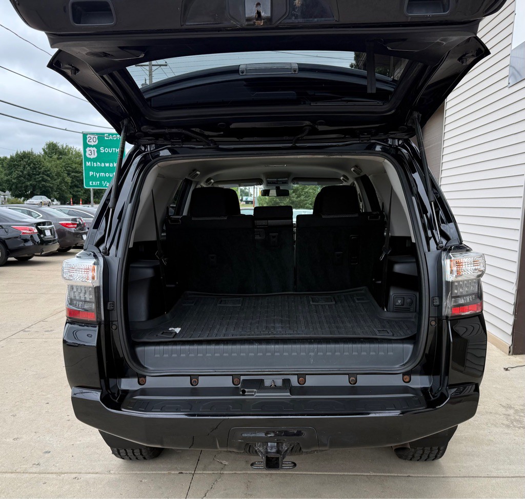 2018 Toyota 4Runner Image 6