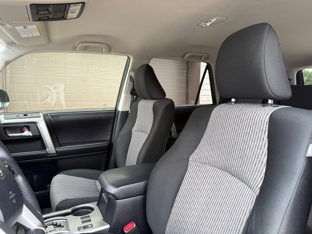 2018 Toyota 4Runner Image 8