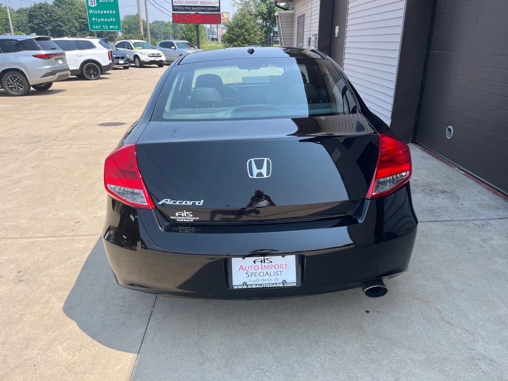 2012 Honda Accord Image 8