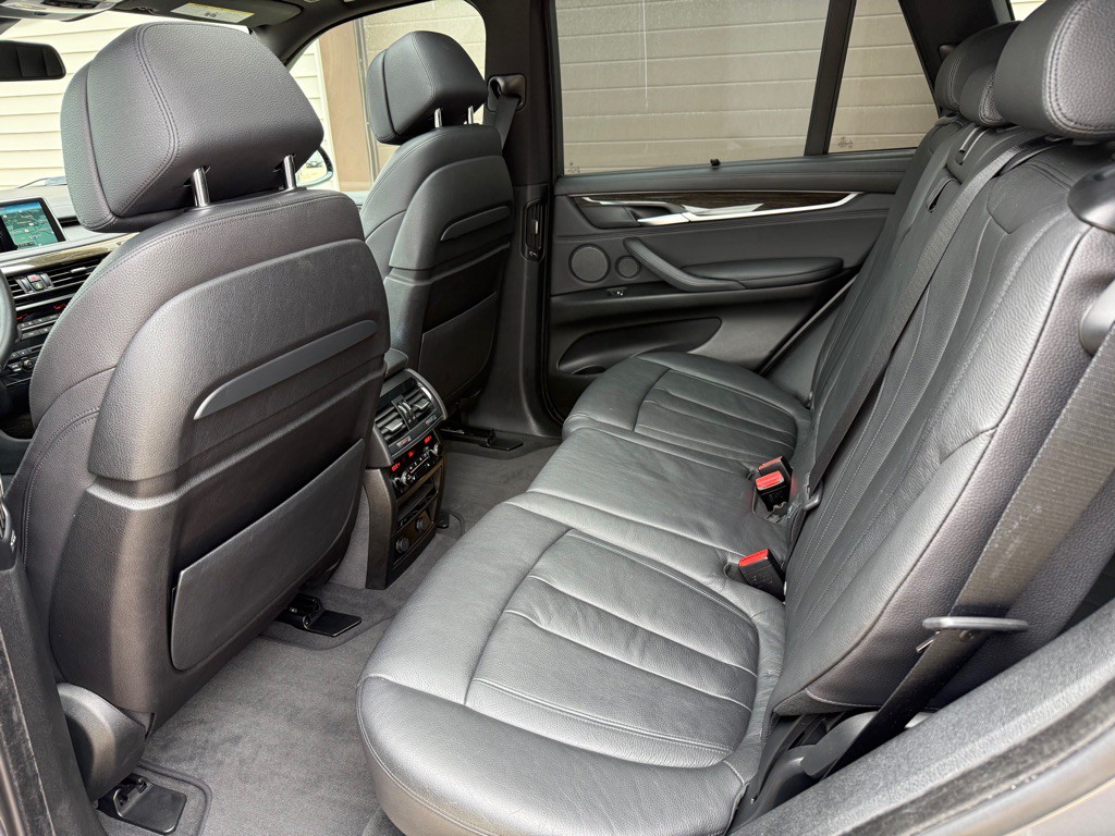 2016 BMW X5 Image 9