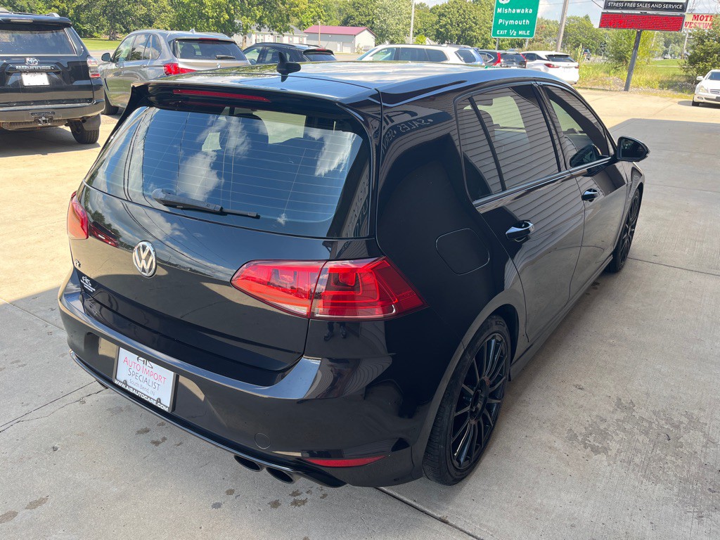 2016 Volkswagen Golf Image 10