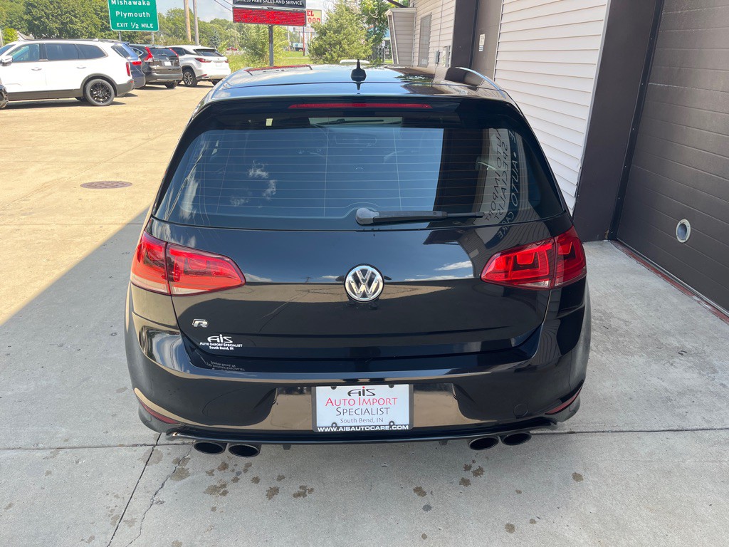 2016 Volkswagen Golf Image 15