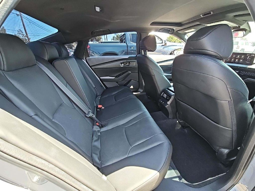 2025 Honda Accord Image 3