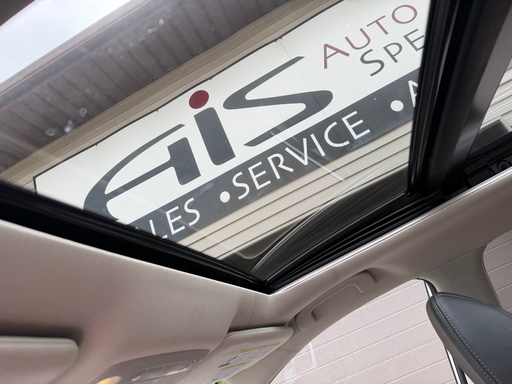 2016 Nissan Rogue Image 11