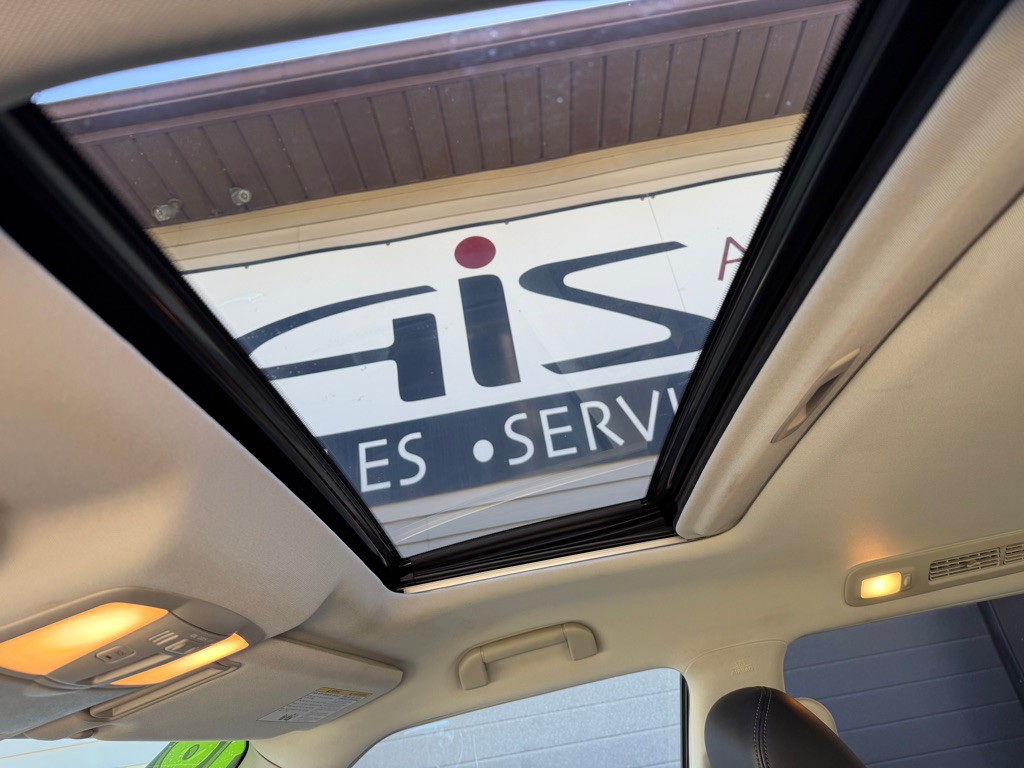2018 Nissan Armada Image 8