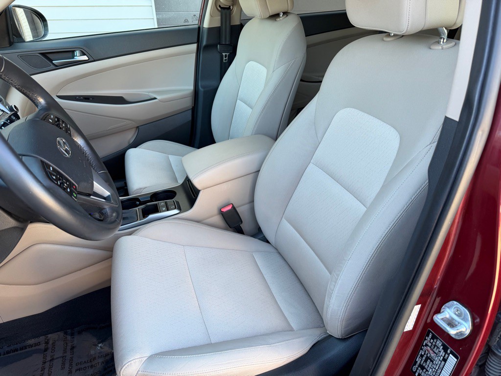2016 Hyundai Tucson Image 8
