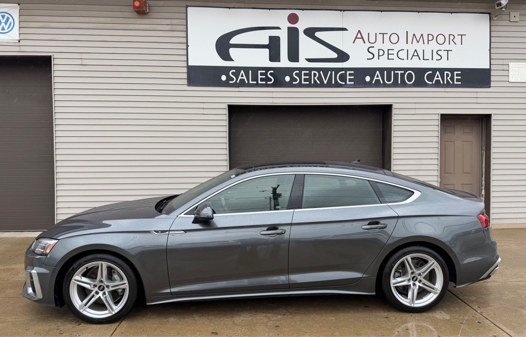 2021 Audi A5 Image 3