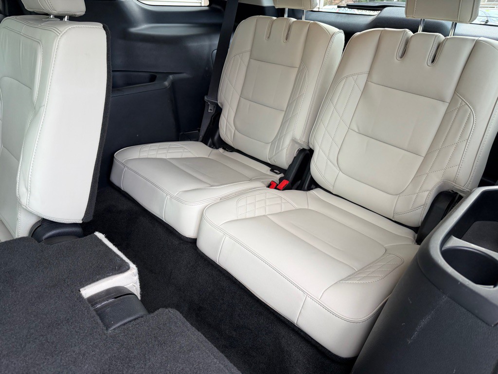 2017 Ford Explorer Image 6