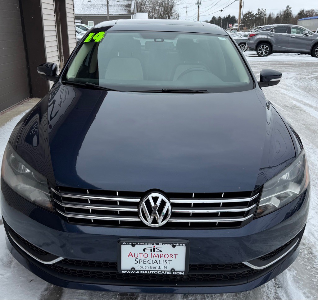 2014 Volkswagen Passat Image 4