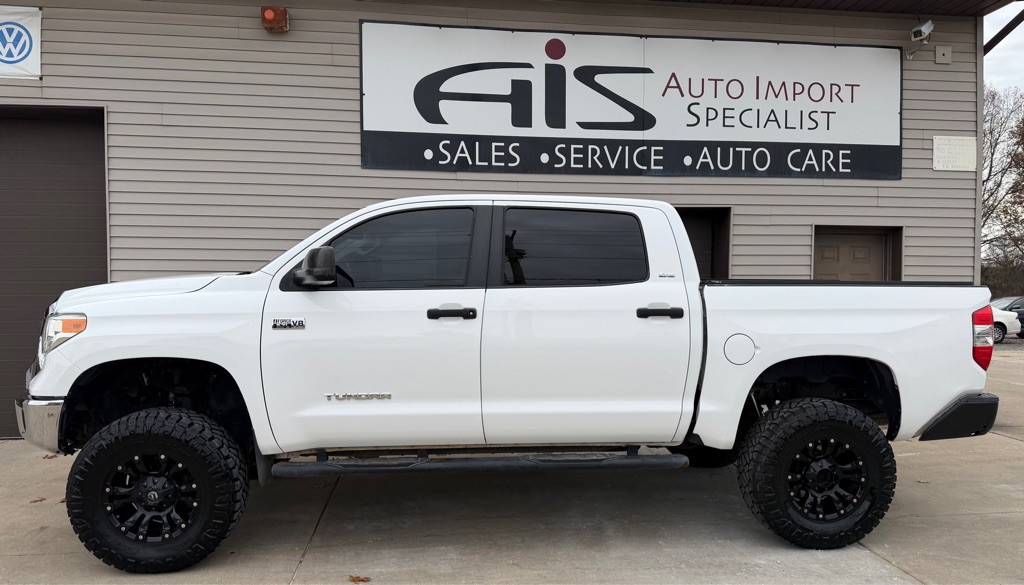 2014 Toyota Tundra Image 2