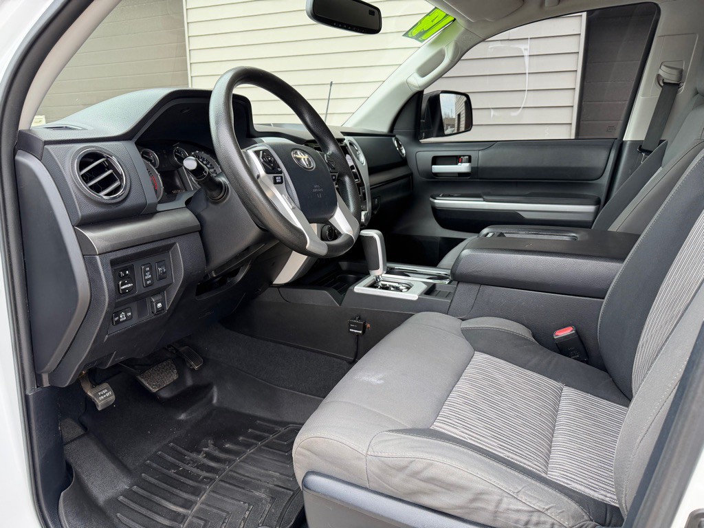2014 Toyota Tundra Image 4