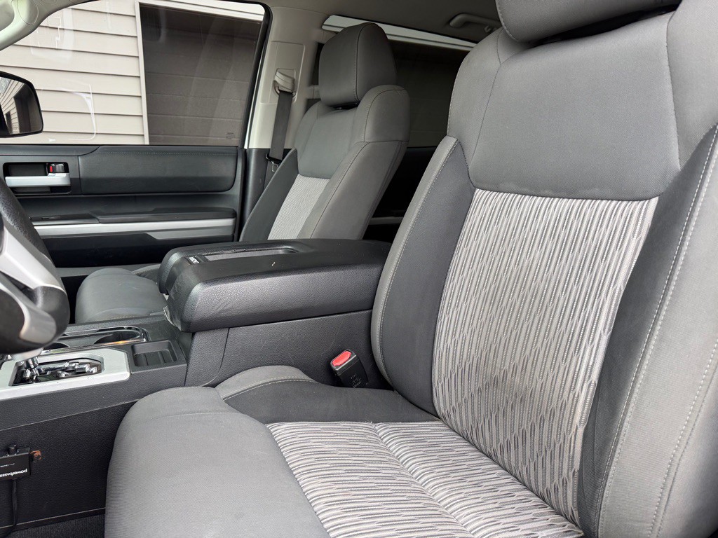 2014 Toyota Tundra Image 5