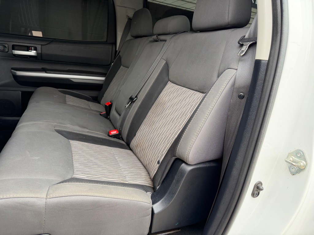 2014 Toyota Tundra Image 6