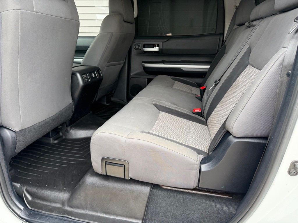 2014 Toyota Tundra Image 7