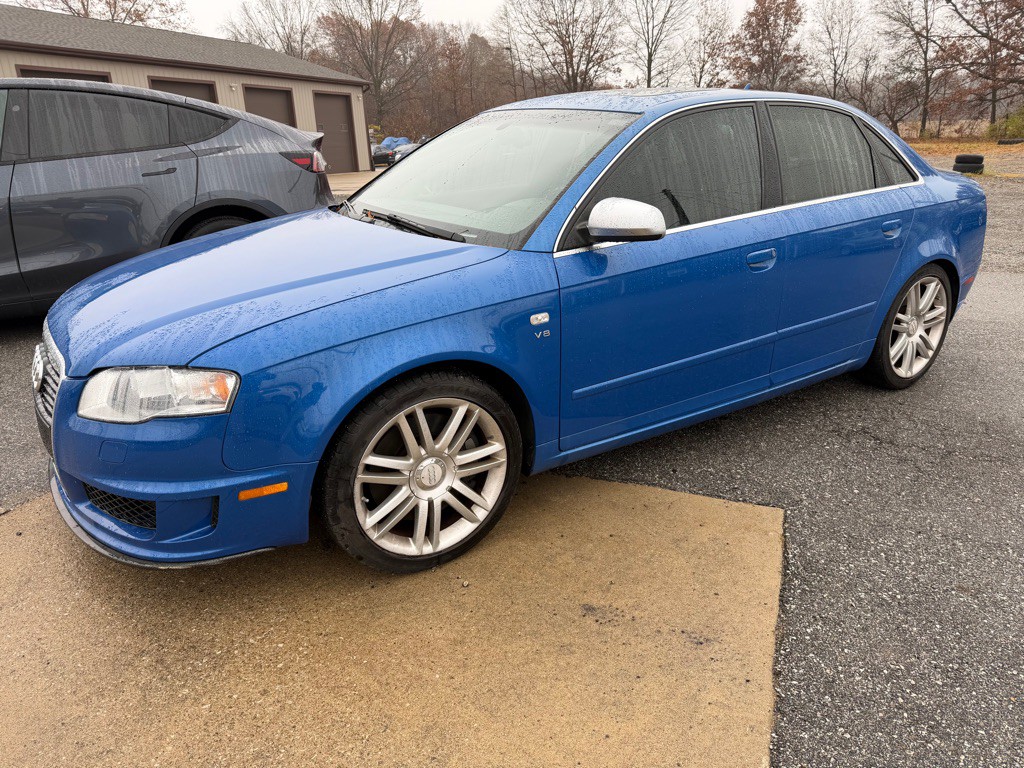 2007 Audi S4 Image 2