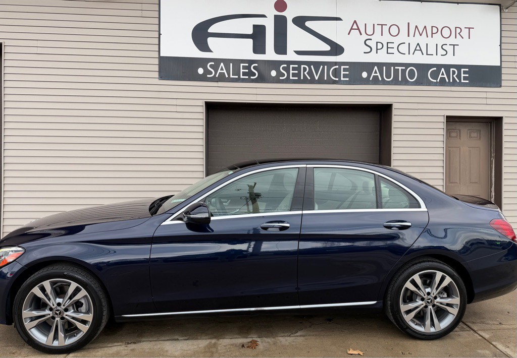 2019 Mercedes-Benz C-Class Image 2