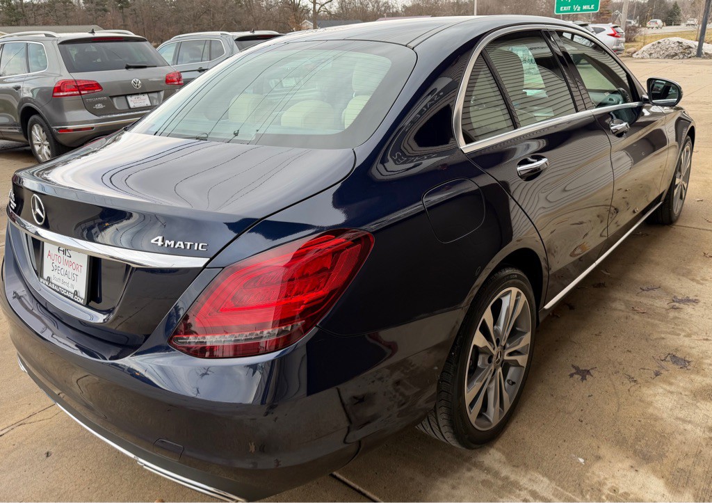 2019 Mercedes-Benz C-Class Image 9
