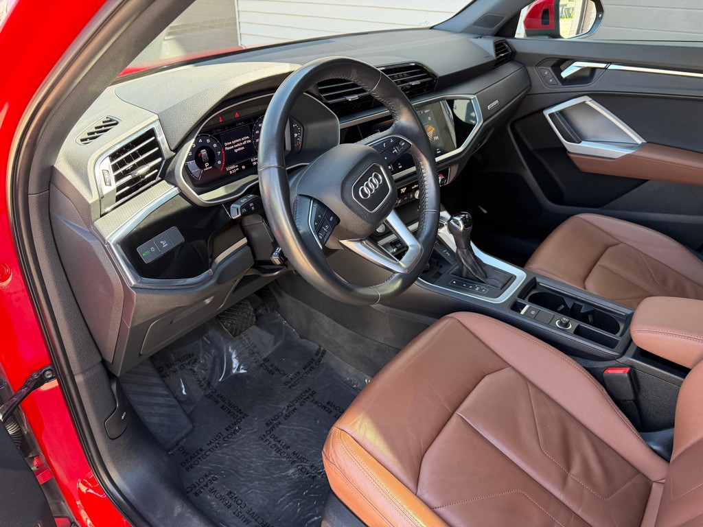 2020 Audi Q3 Image 4