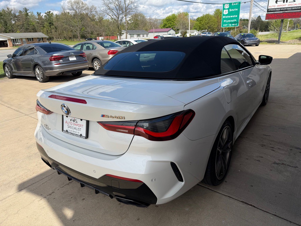 2022 BMW 4 Series Image 9