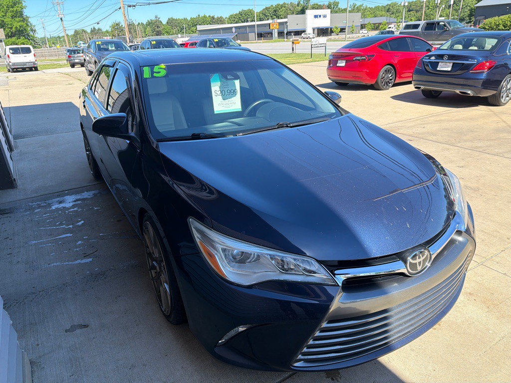 2015 Toyota Camry Image 4