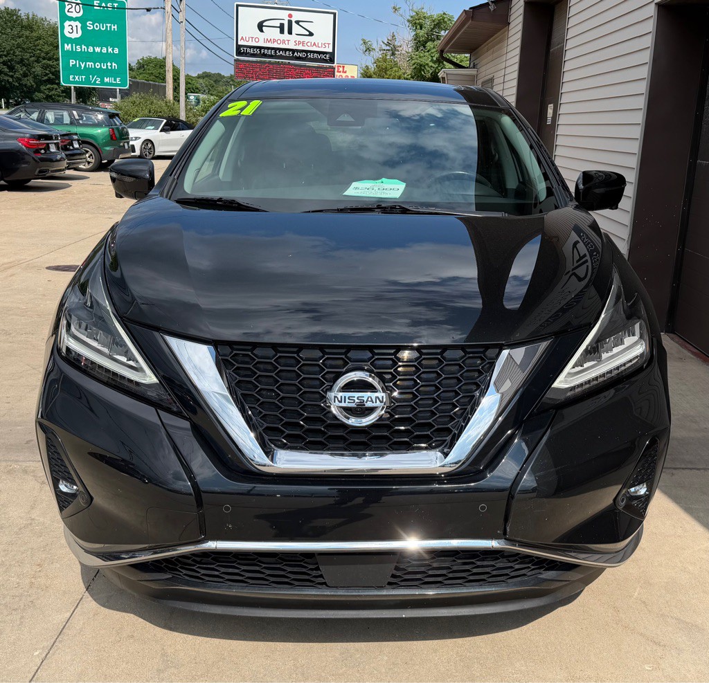 2021 Nissan Murano Image 2