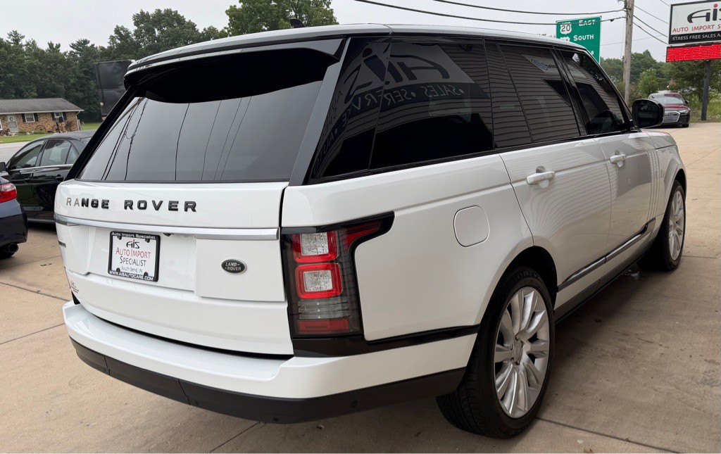 2015 Land Rover Range Rover Image 12