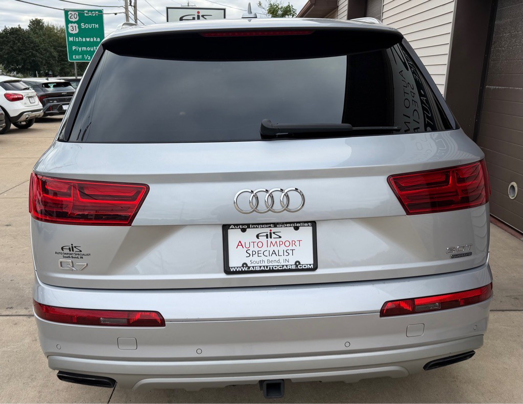 2018 Audi Q7 Image 8