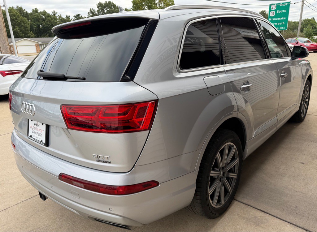 2018 Audi Q7 Image 9