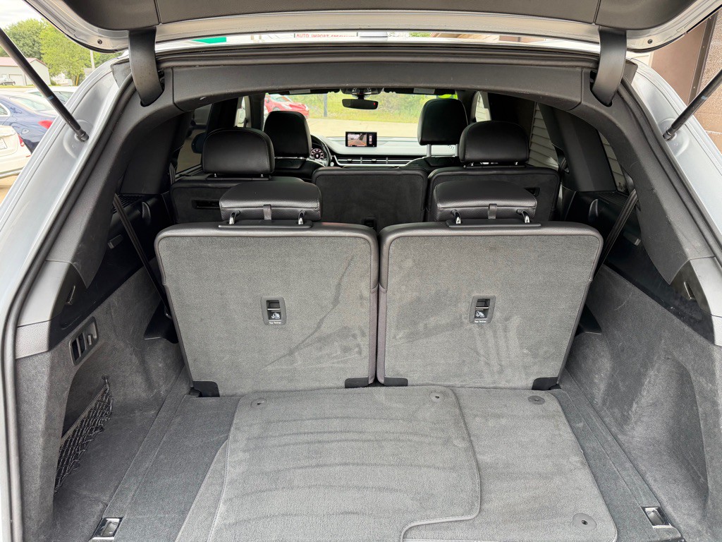 2018 Audi Q7 Image 10