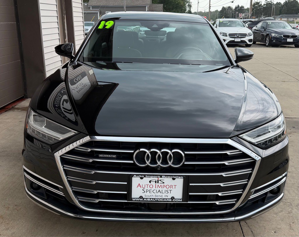 2019 Audi A8 Image 2