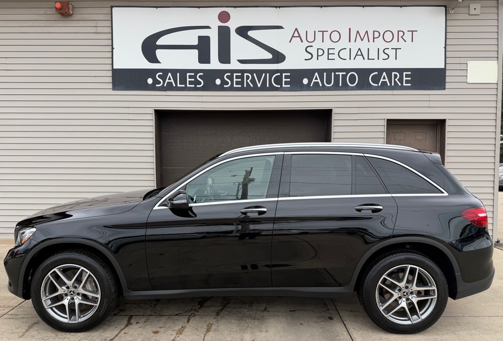 2017 Mercedes-Benz GLC-Class Image 3