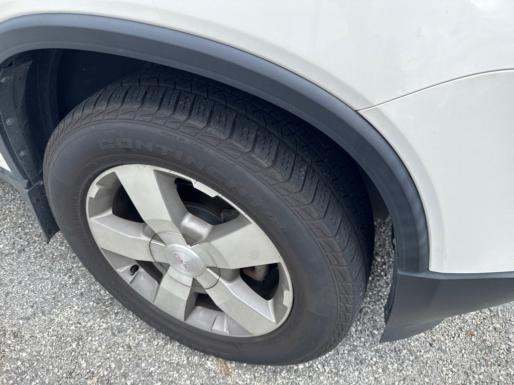 2012 GMC Acadia Image 9