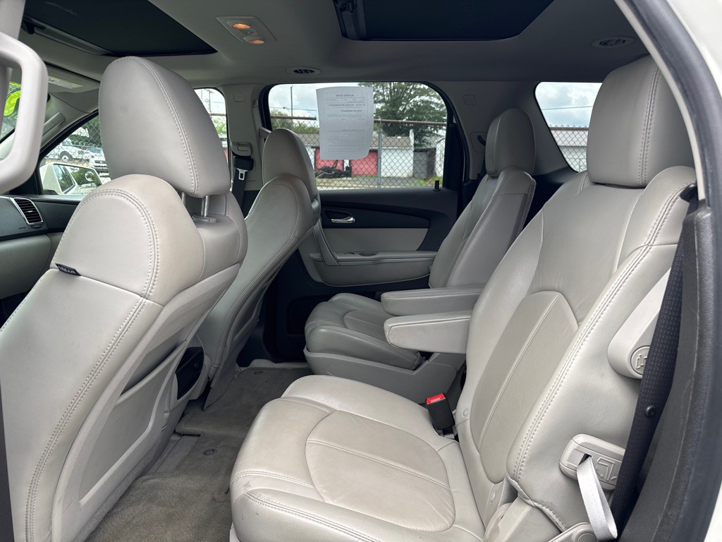 2012 GMC Acadia Image 14