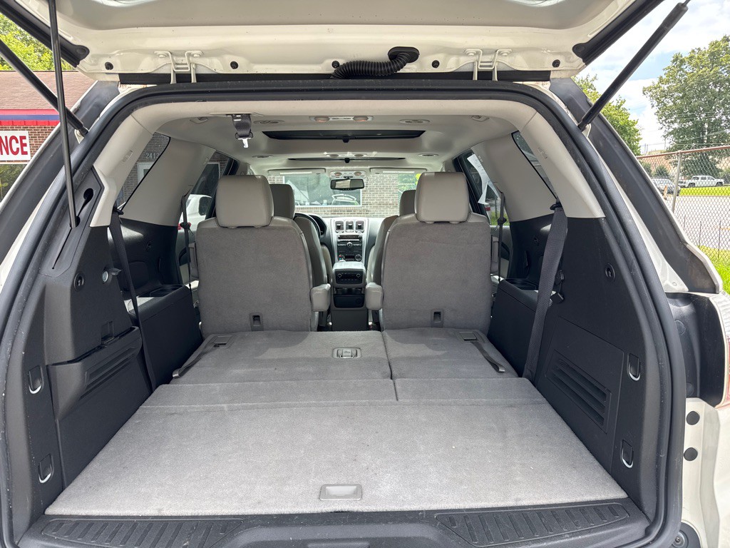 2012 GMC Acadia Image 17