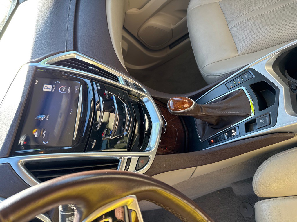2013 Cadillac SRX Image 13