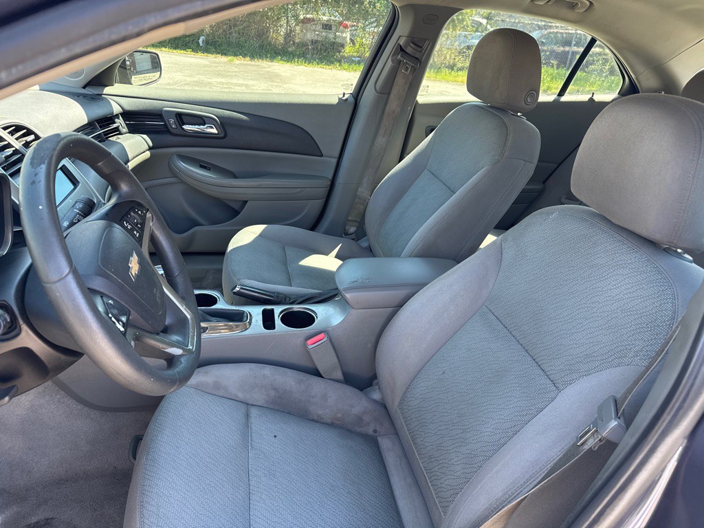 2015 Chevrolet Malibu Image 11