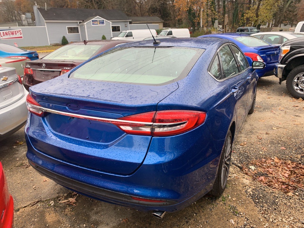 2017 Ford Fusion Image 3