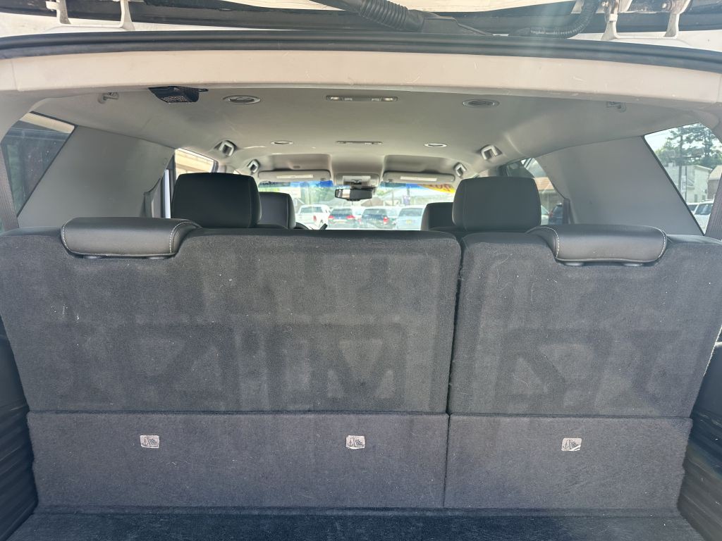 2017 Chevrolet Tahoe Image 17