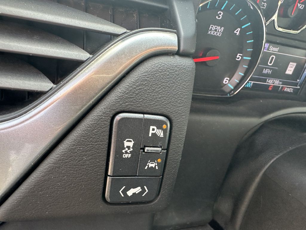 2017 Chevrolet Tahoe Image 24