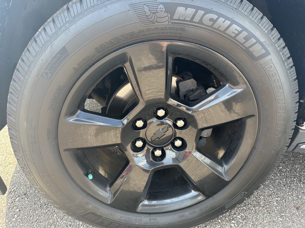 2017 Chevrolet Tahoe Image 27