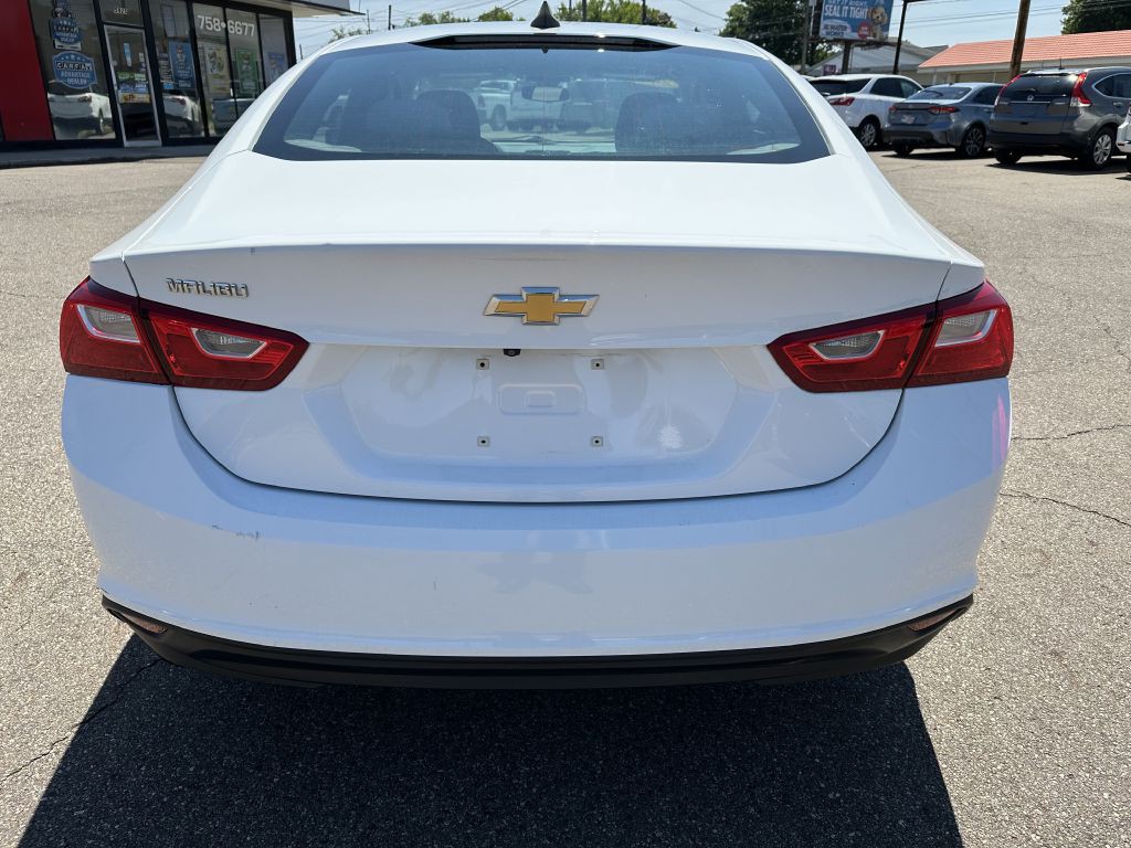 2019 Chevrolet Malibu Image 6