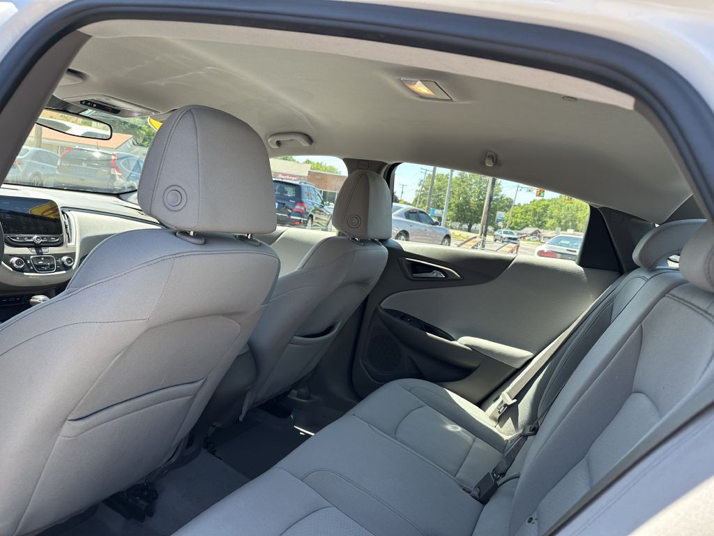 2019 Chevrolet Malibu Image 15