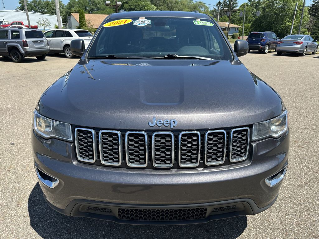2021 Jeep Grand Cherokee Image 3