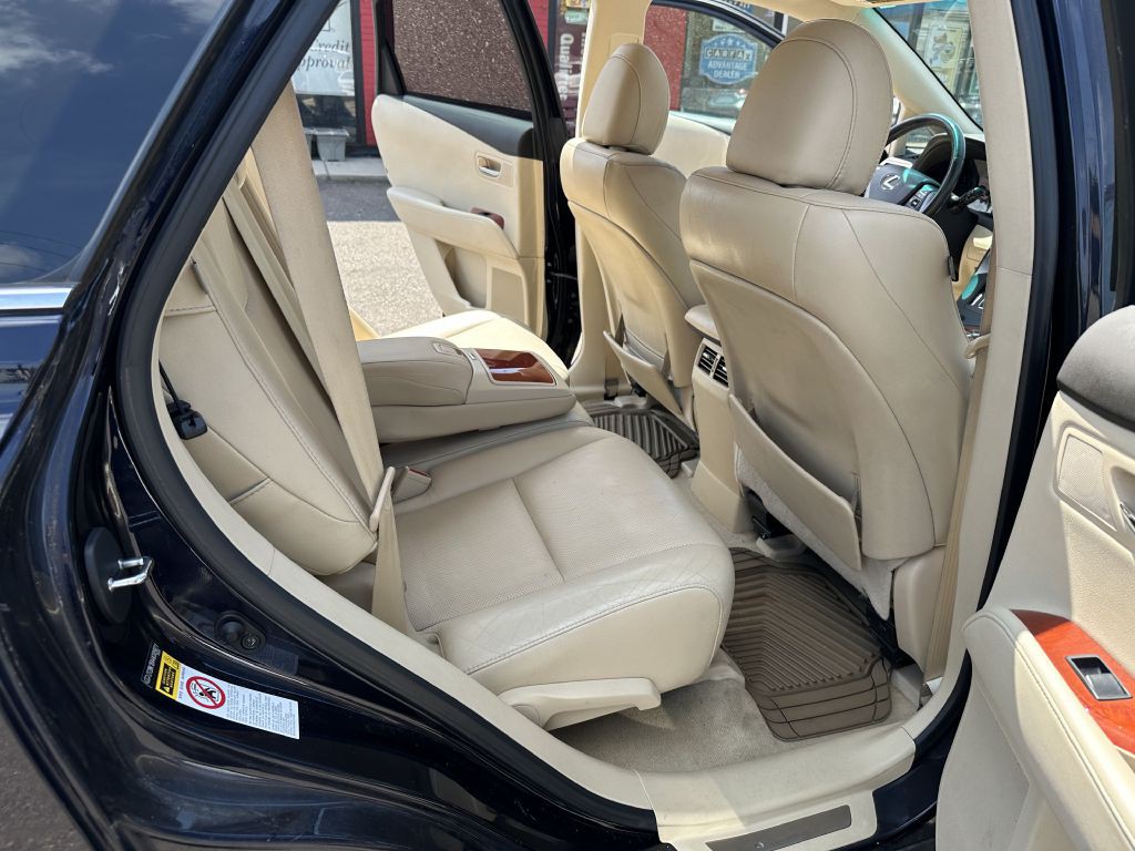 2010 Lexus RX Image 27