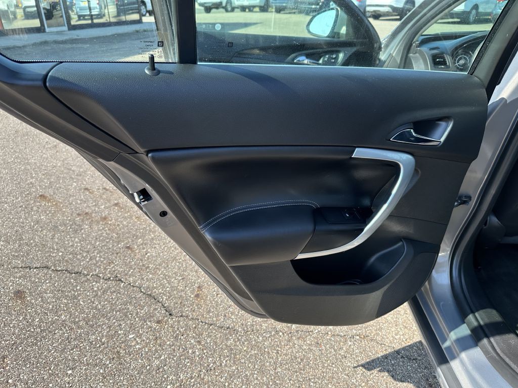 2017 Buick Regal Image 20