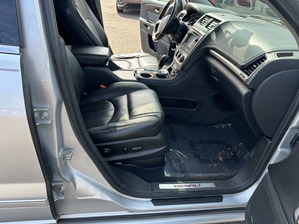 2015 GMC Acadia Image 29