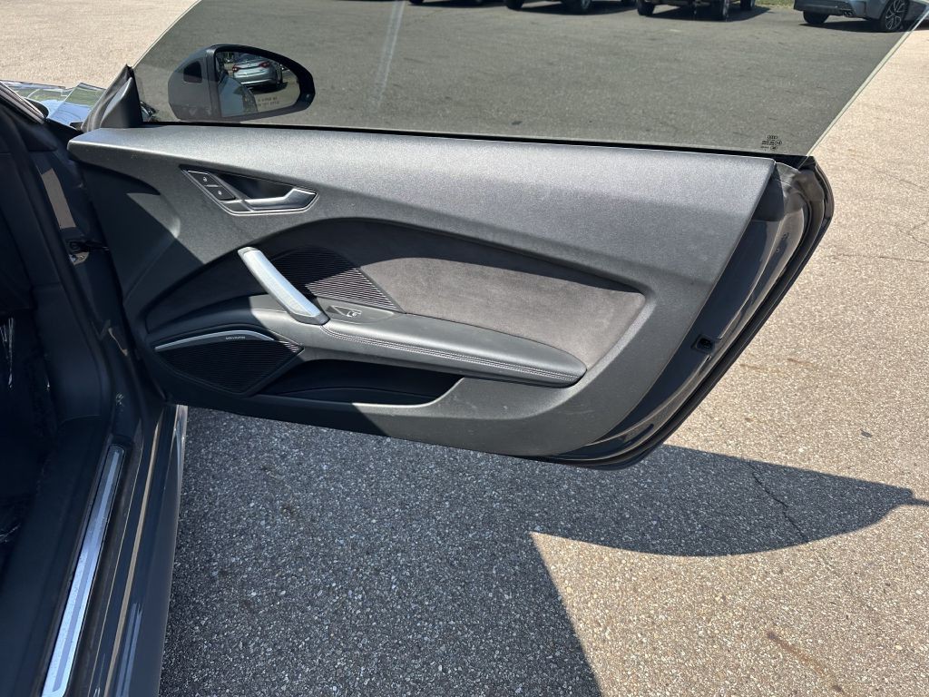 2016 Audi TT Image 24
