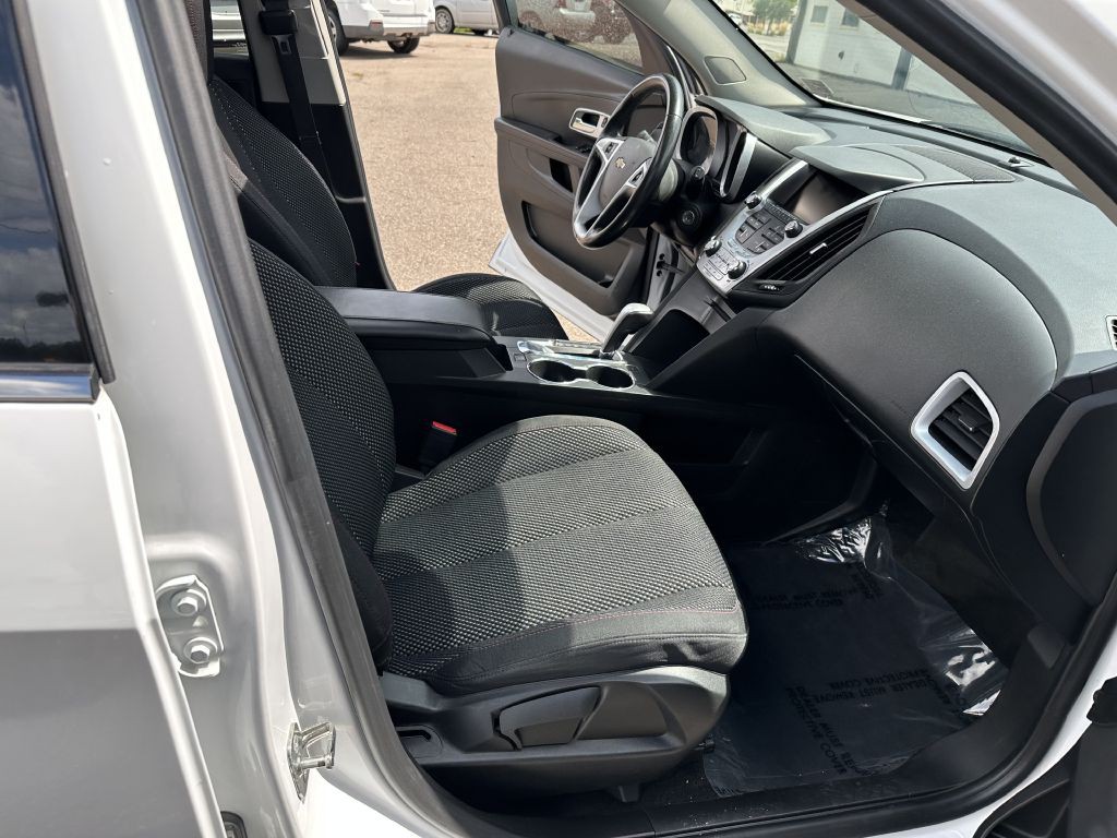 2015 Chevrolet Equinox Image 26
