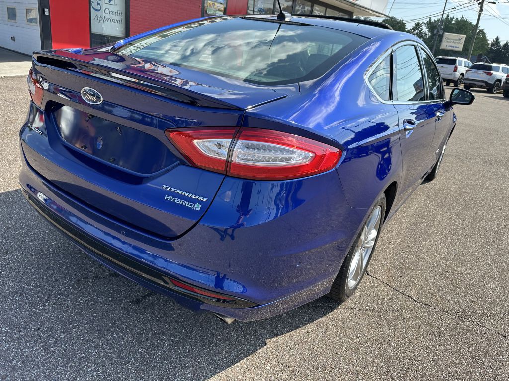 2016 Ford Fusion Image 5